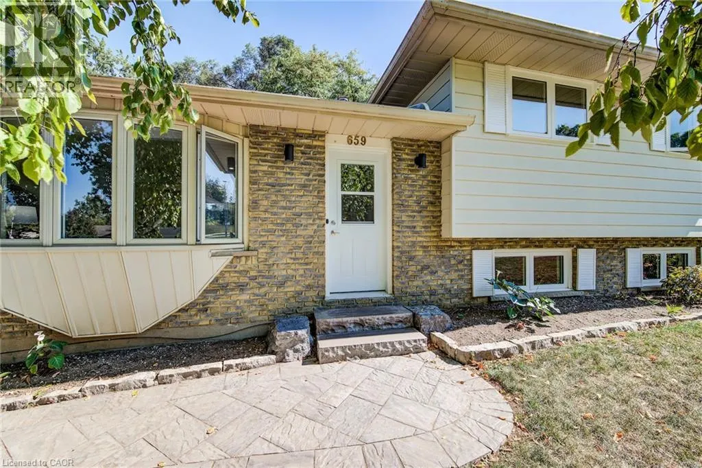 659 GLADSTONE Drive
