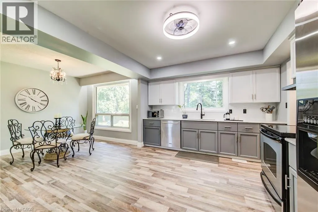 659 GLADSTONE Drive