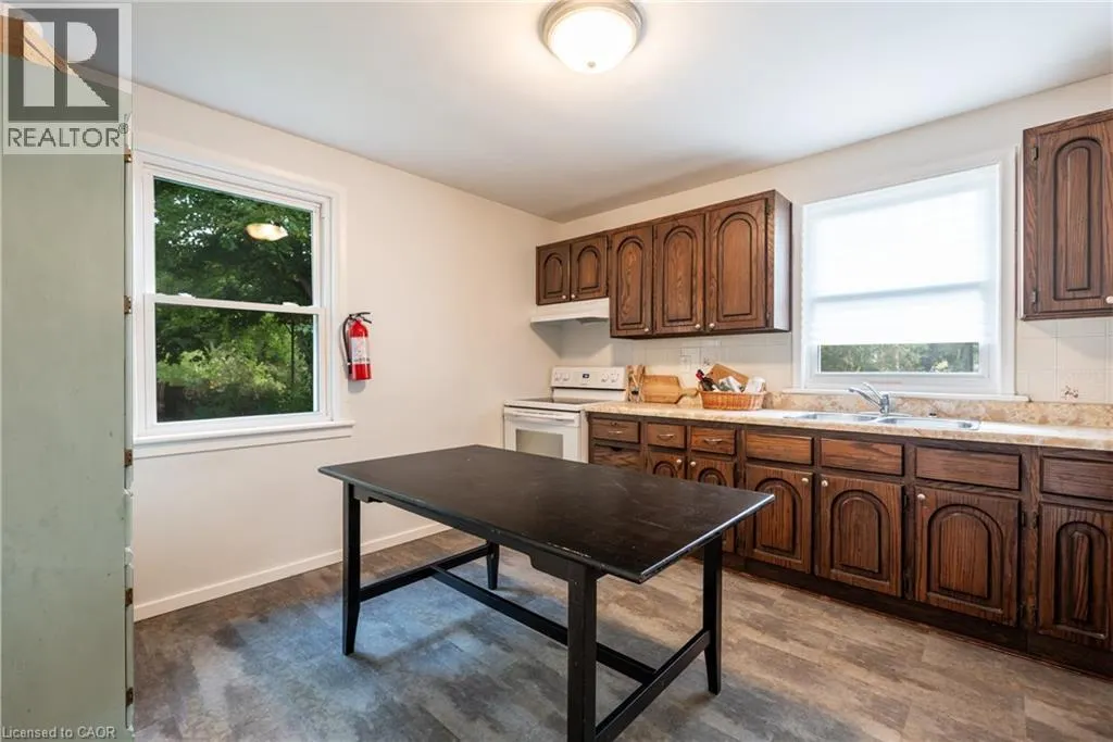 8 BEAUCOURT Place