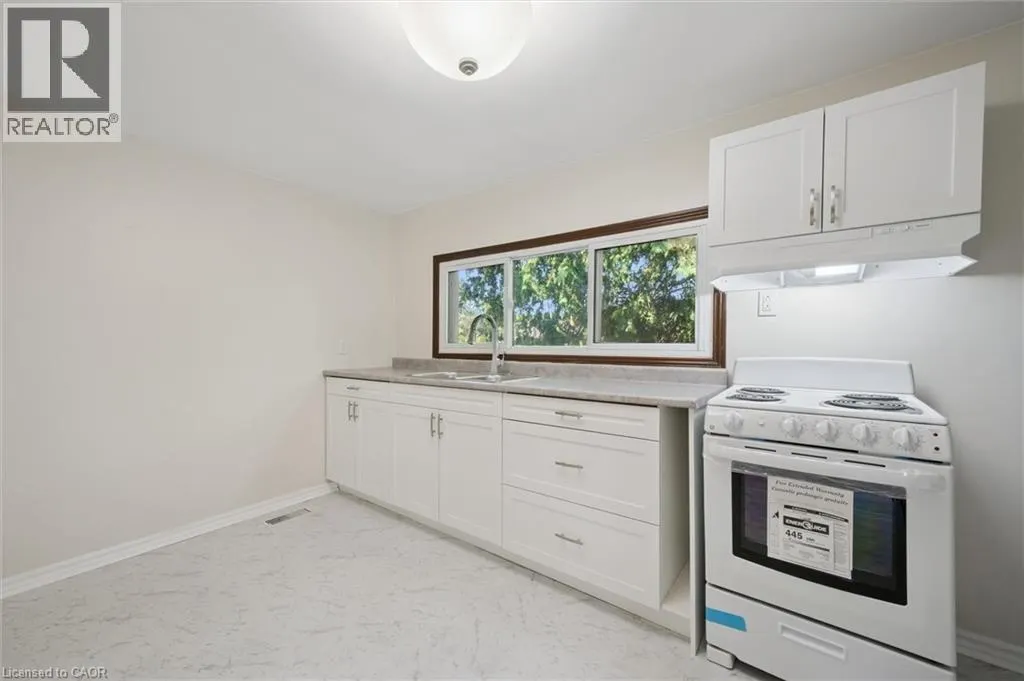 321 VINE Street