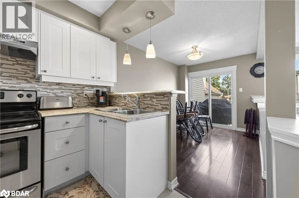 12 LANKIN Boulevard Unit# 36, #36