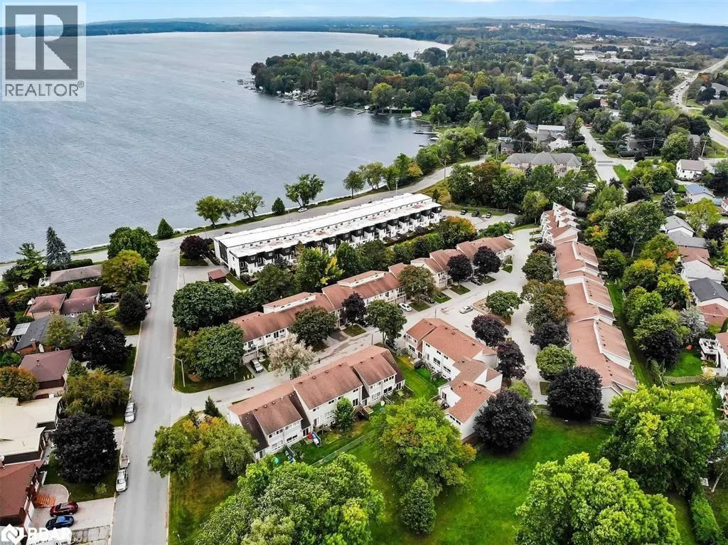 12 LANKIN Boulevard Unit# 36, #36