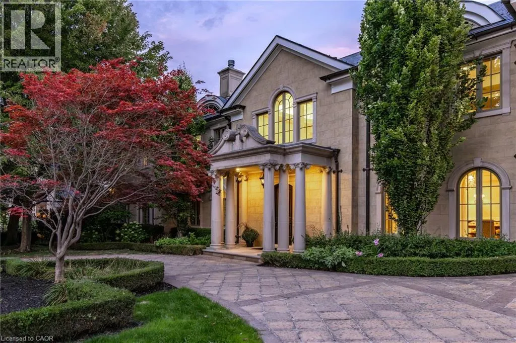 1092 ARGYLE Drive