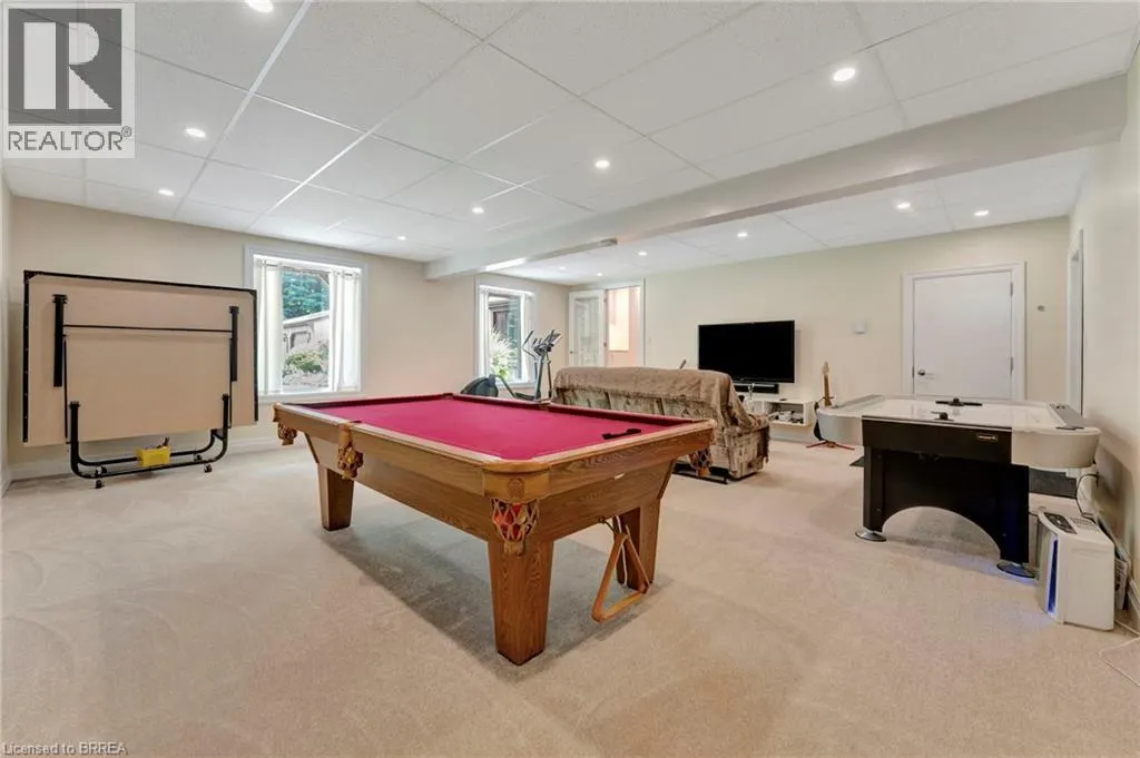 2257 SWIMMING POOL Road