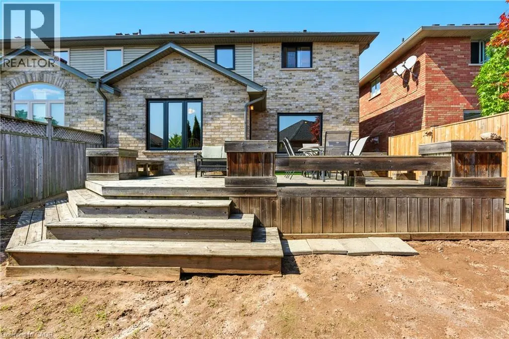 516 SANDCHERRY Drive