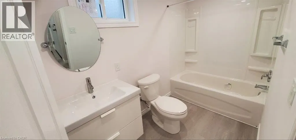 60 CHAMPLAIN Avenue Unit# Main Floor, #Main Floor
