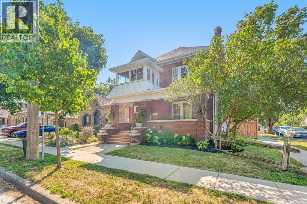 47 EAGLE Avenue