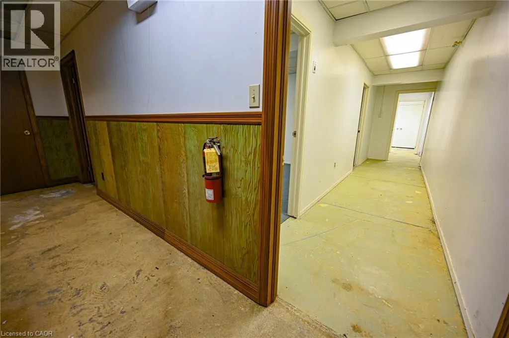 19 RIDOUT Street W