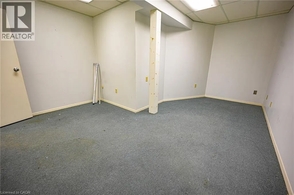 19 RIDOUT Street W