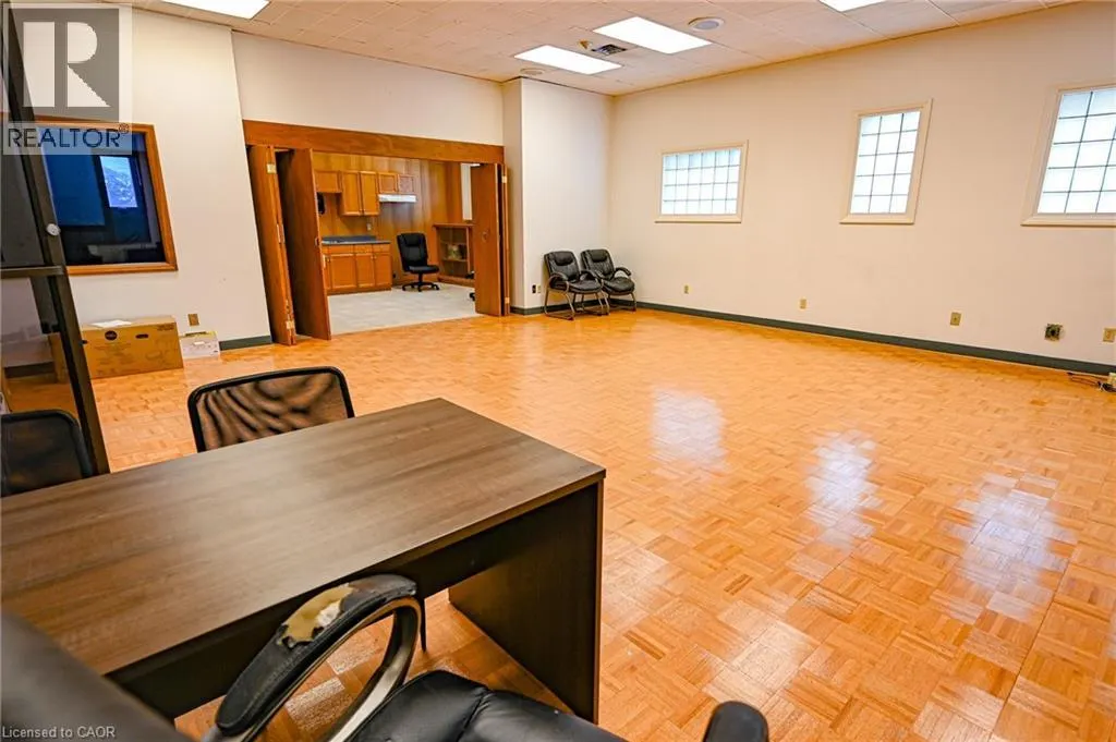 19 RIDOUT Street W