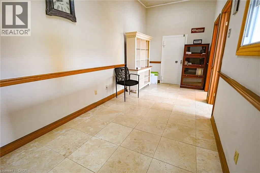 19 RIDOUT Street W