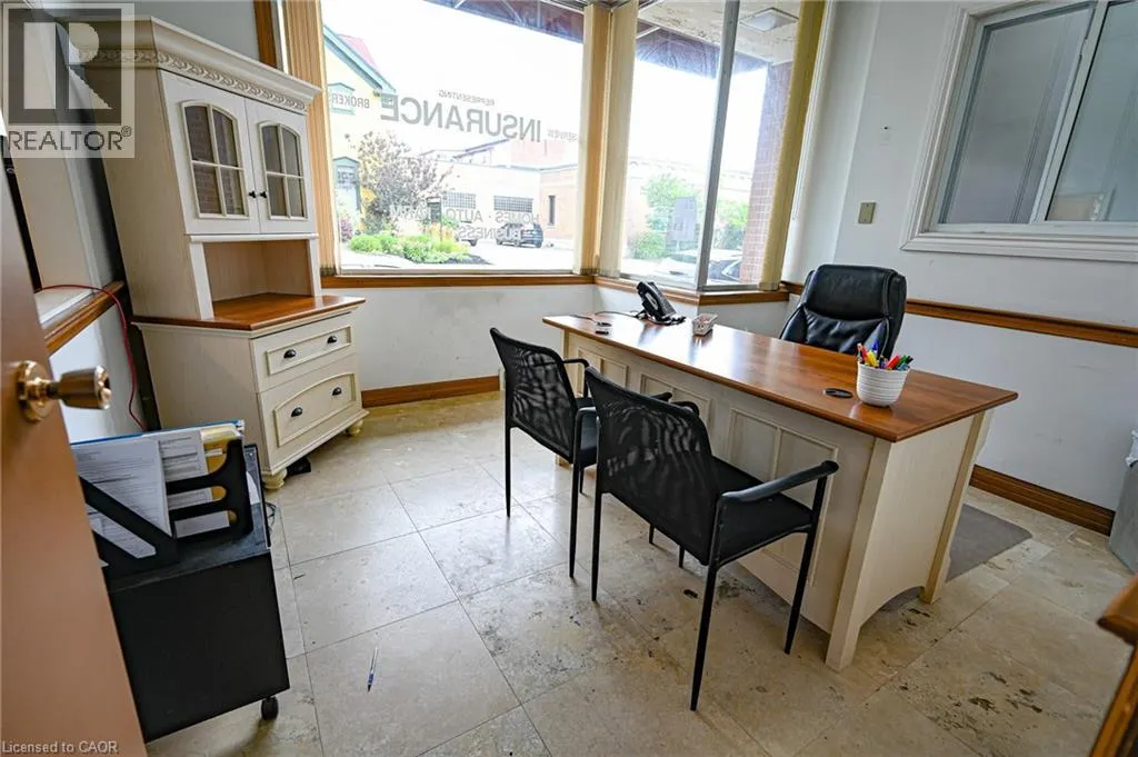 19 RIDOUT Street W