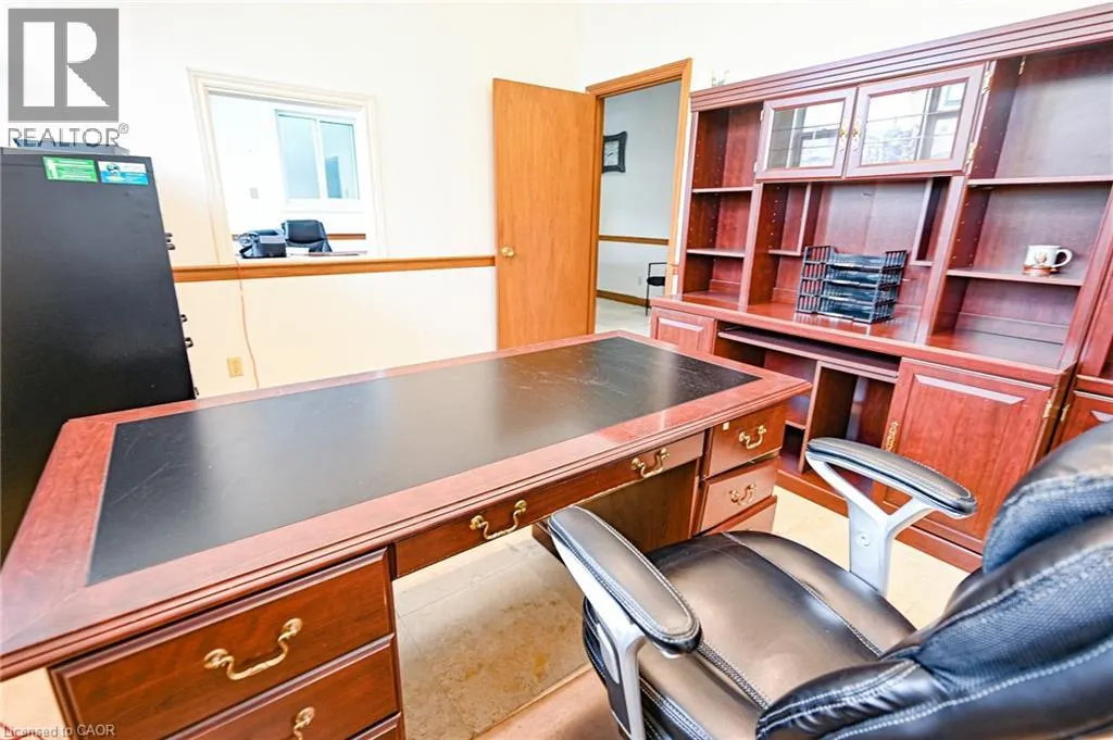 19 RIDOUT Street W