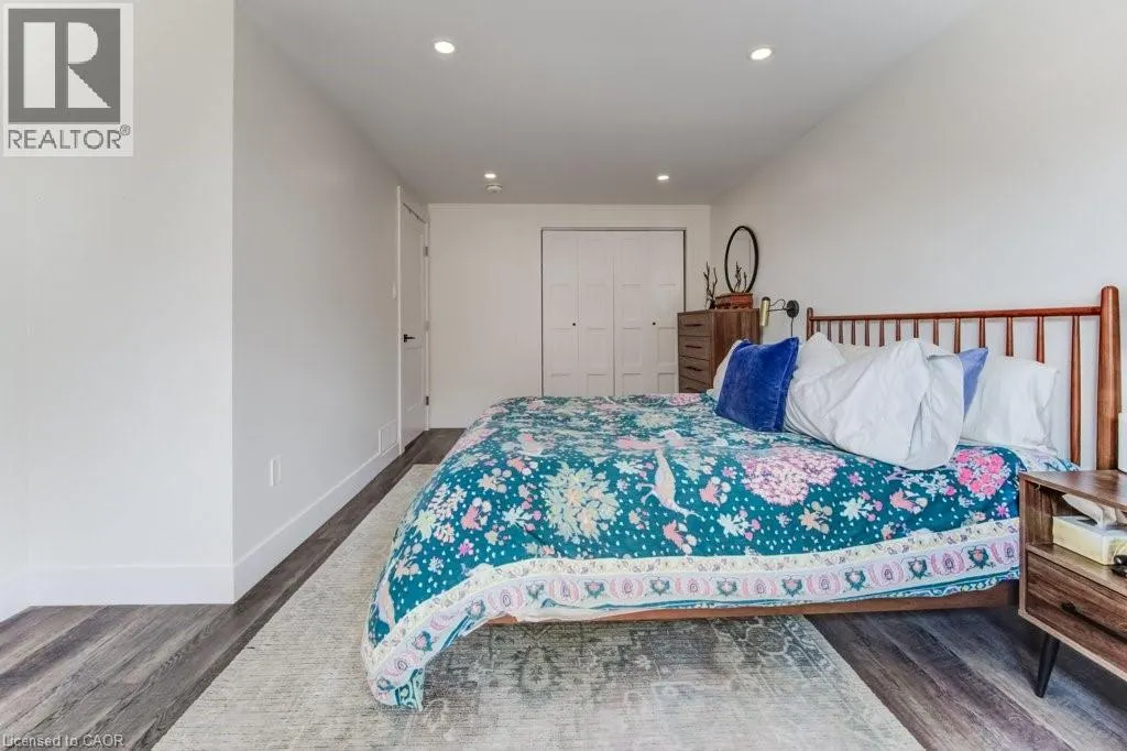 122 KOVAC Road Unit# Upper, #Upper