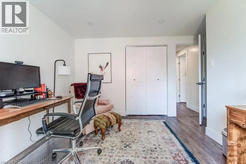 122 KOVAC Road Unit# Upper, #Upper