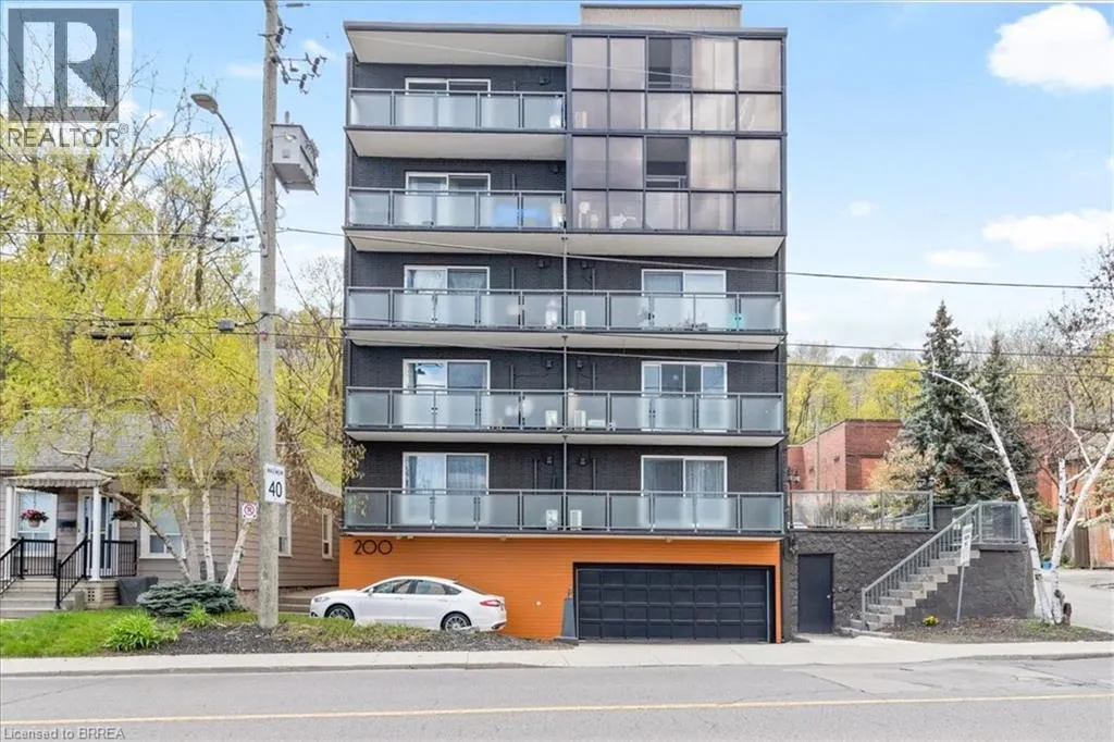 200 CHARLTON Avenue E Unit# PENTHOUSE, #PENTHOUSE