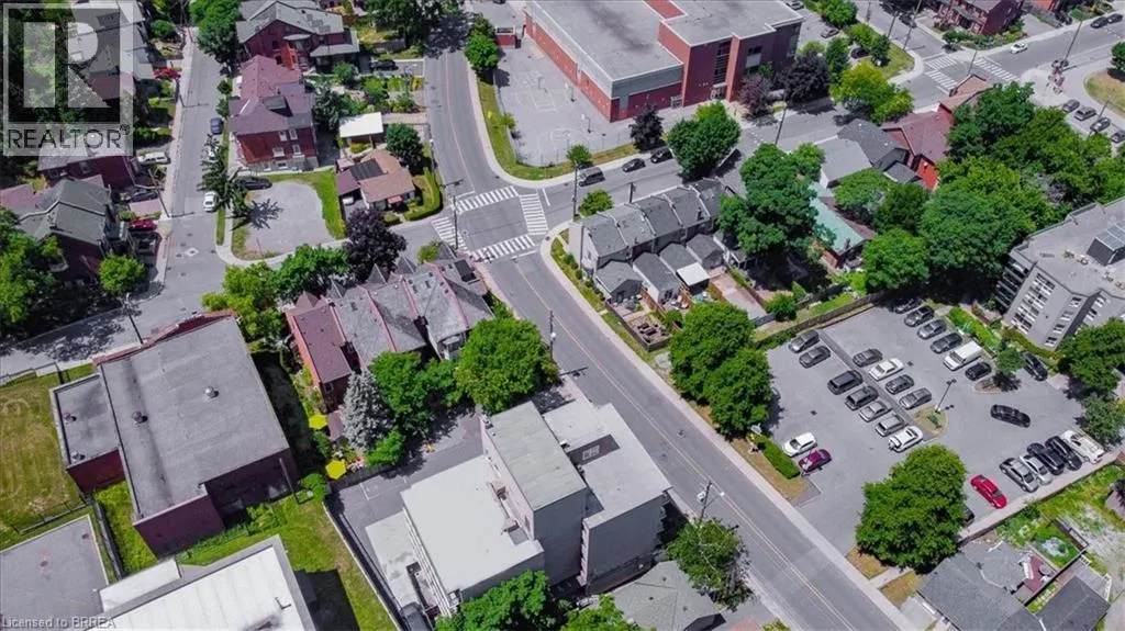 200 CHARLTON Avenue E Unit# PENTHOUSE, #PENTHOUSE
