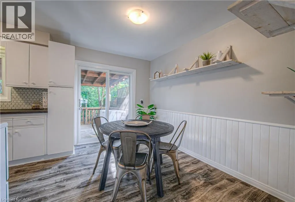 808 WALTER Street Unit# B, #B