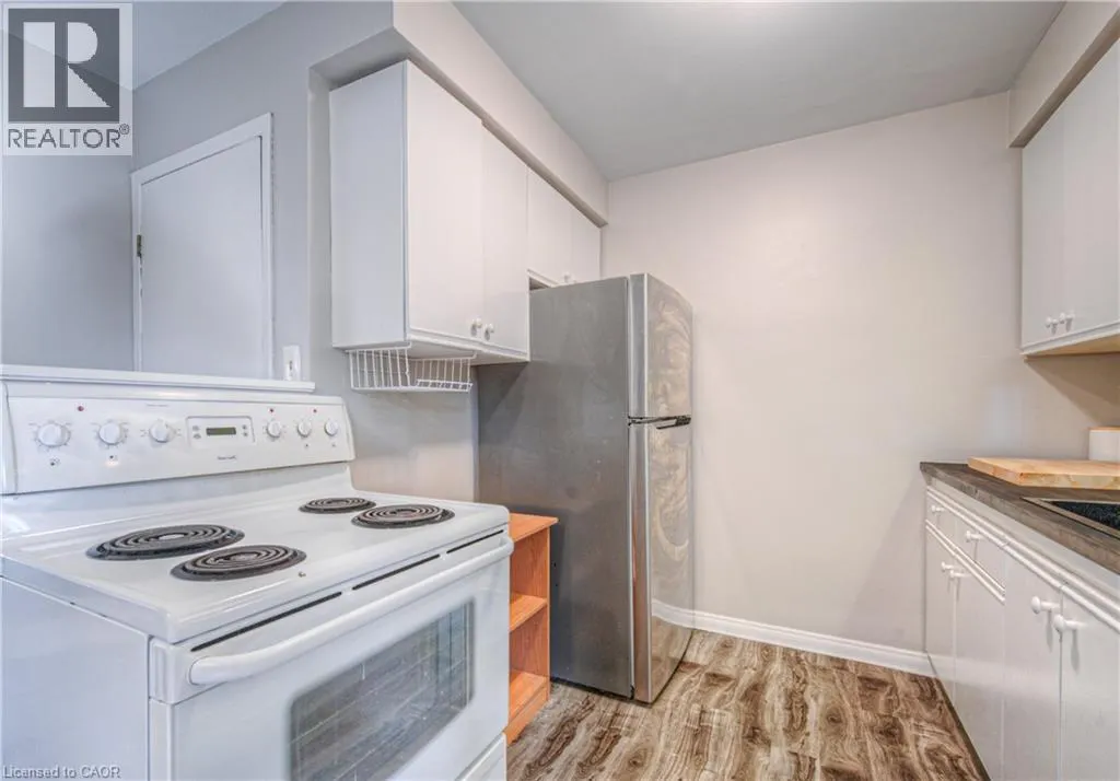 808 WALTER Street Unit# B, #B