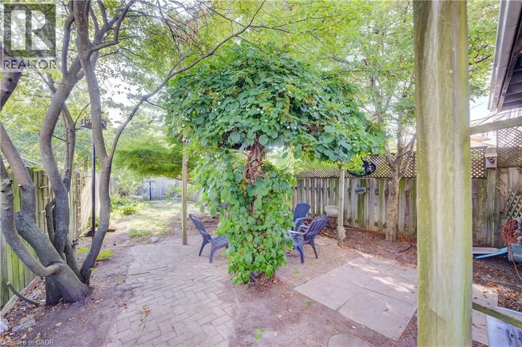 808 WALTER Street Unit# B, #B