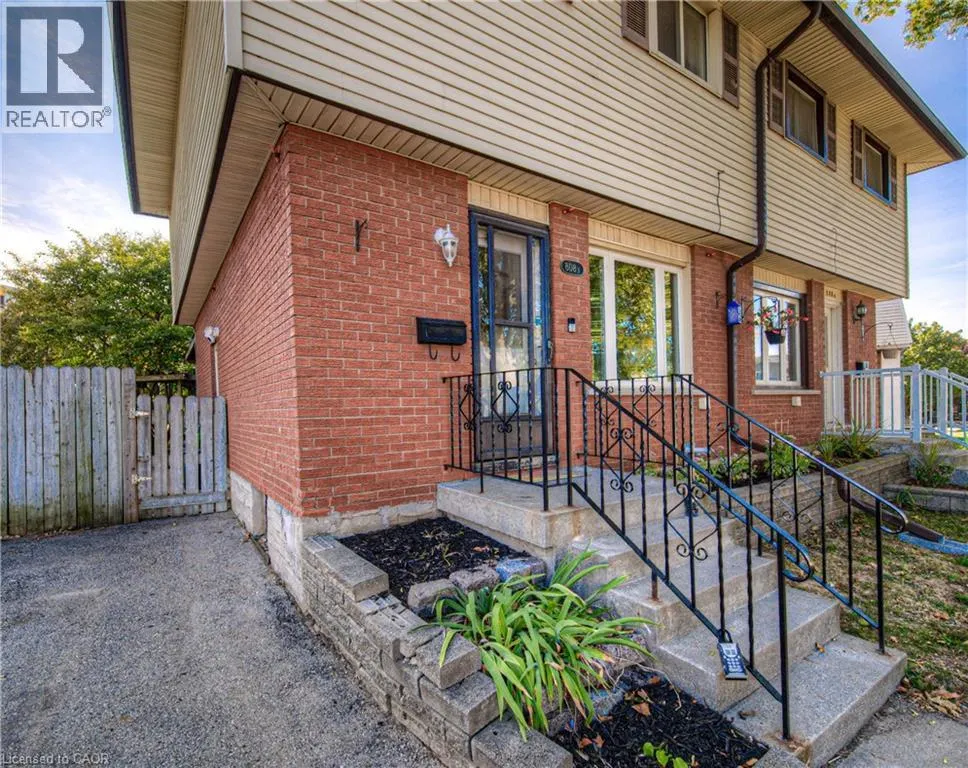 808 WALTER Street Unit# B, #B