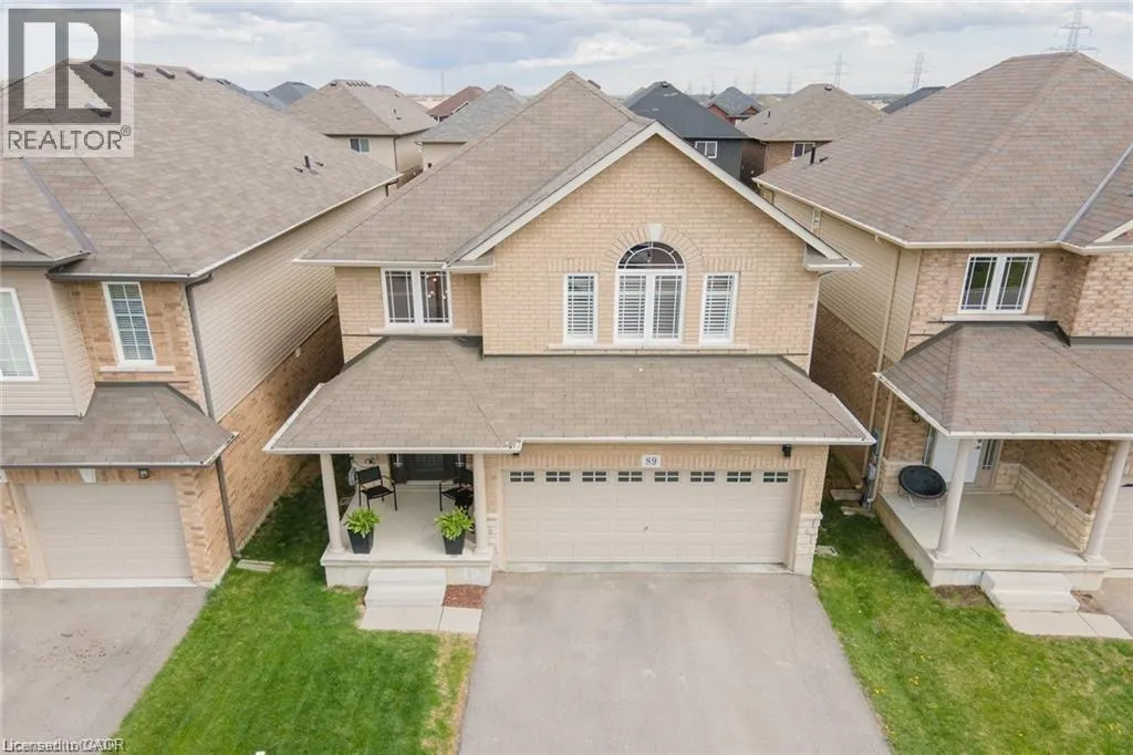 89 KEYSTONE Crescent