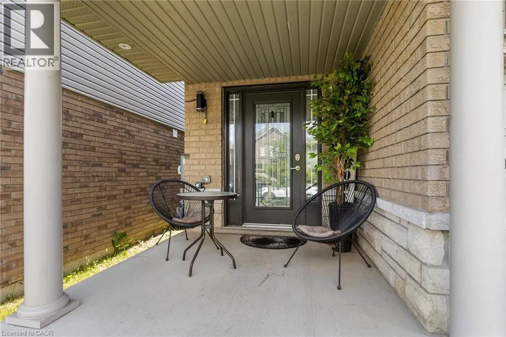 89 KEYSTONE Crescent