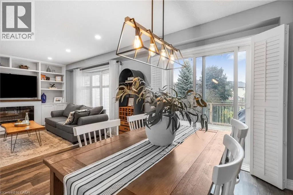 2213 HUNT Crescent