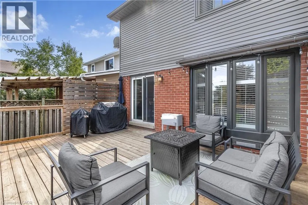 2213 HUNT Crescent