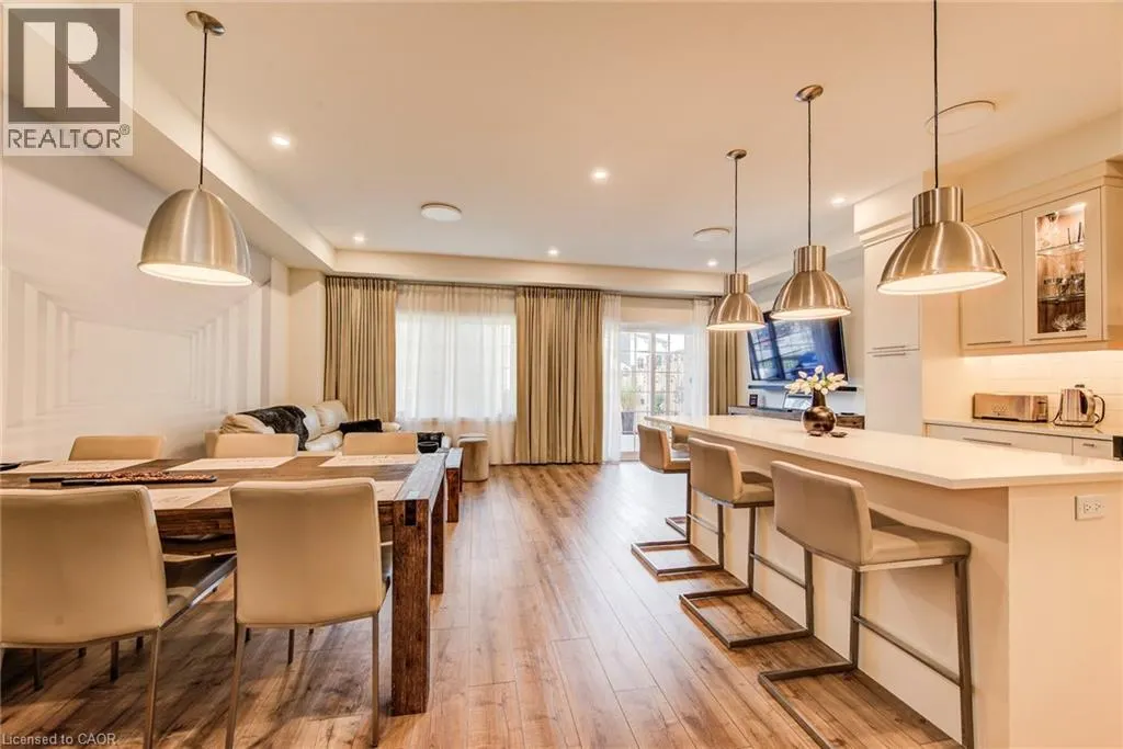 350 OLOANE AVENUE Abbey Unit# 43, #43