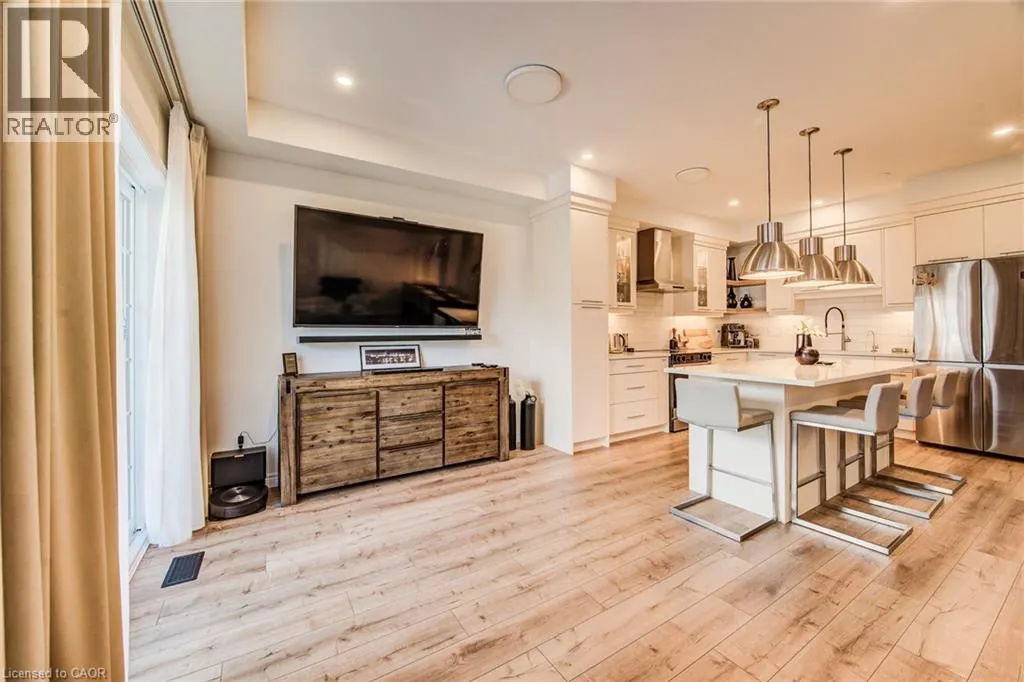 350 OLOANE AVENUE Abbey Unit# 43, #43
