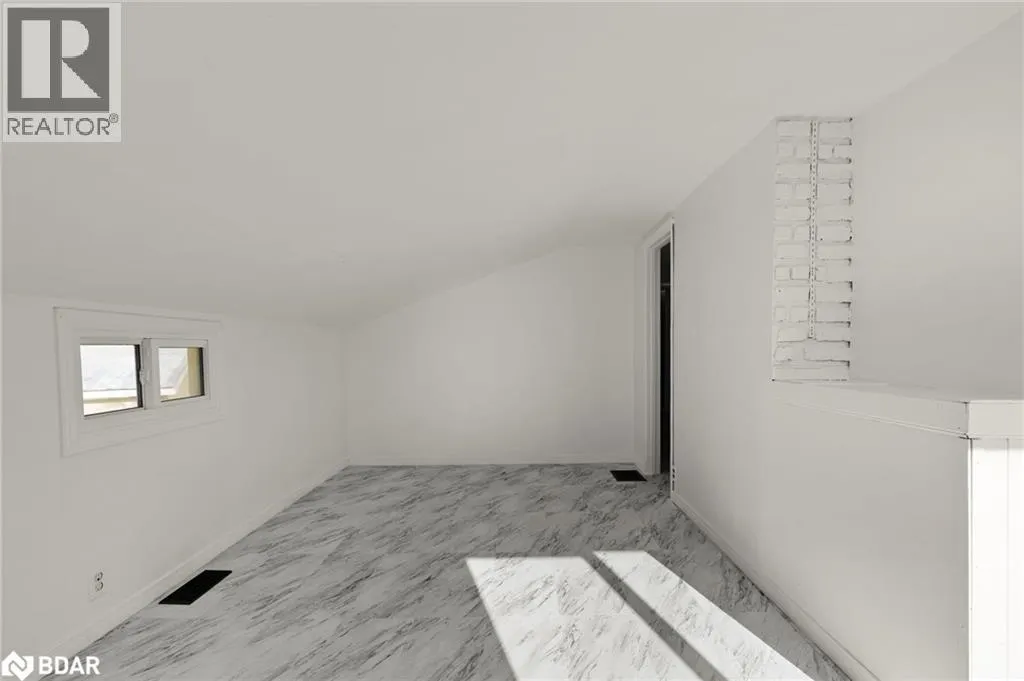 3 COURTLAND Street