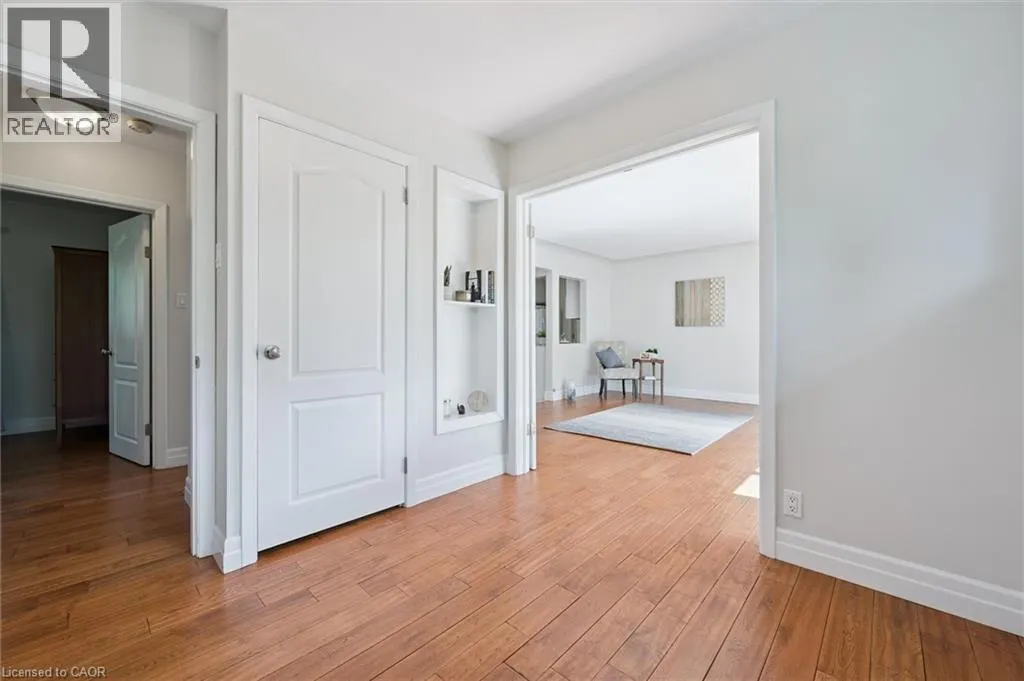 272 HARTWOOD Place