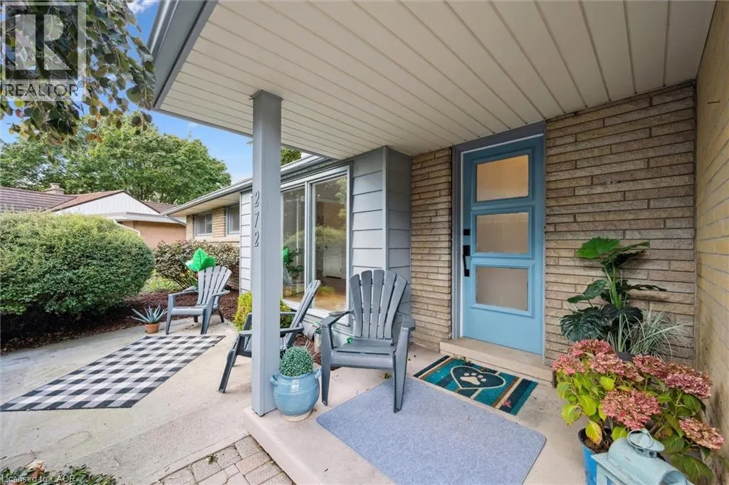 272 HARTWOOD Place