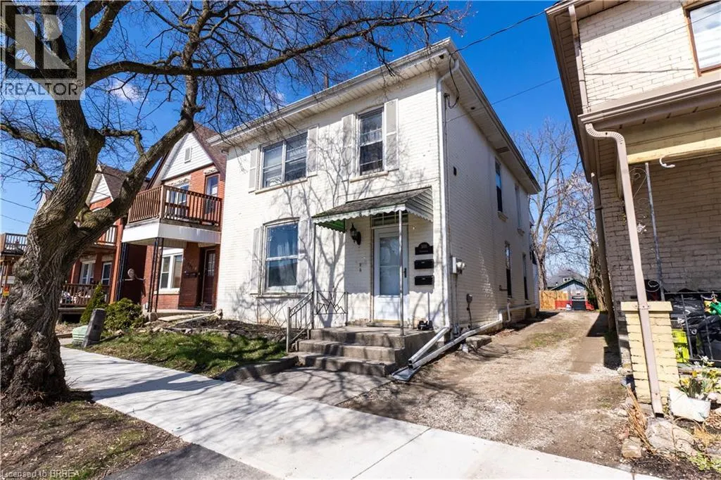 300 DALHOUSIE Street