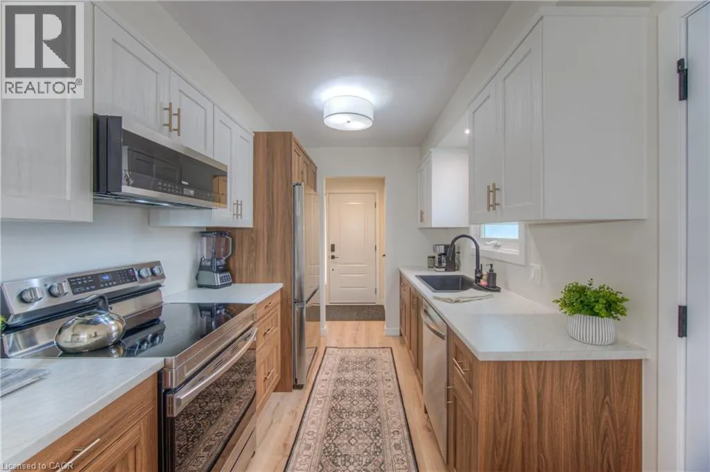 999 CREE Avenue