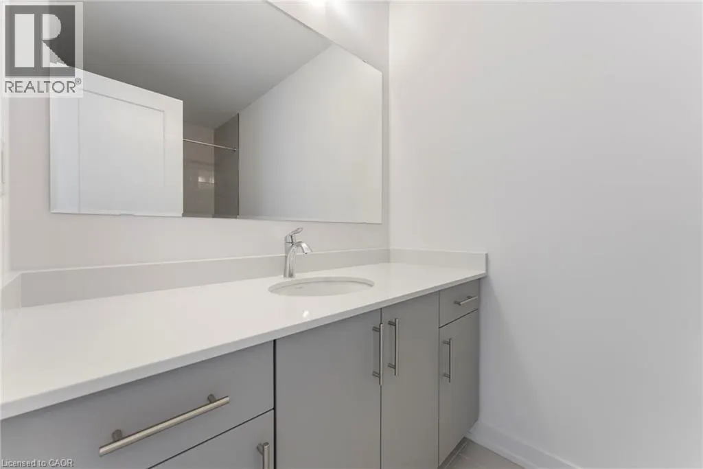 940 ST. DAVID Street N Unit# 80, #80