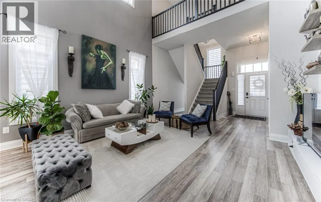 582 MAYAPPLE Street