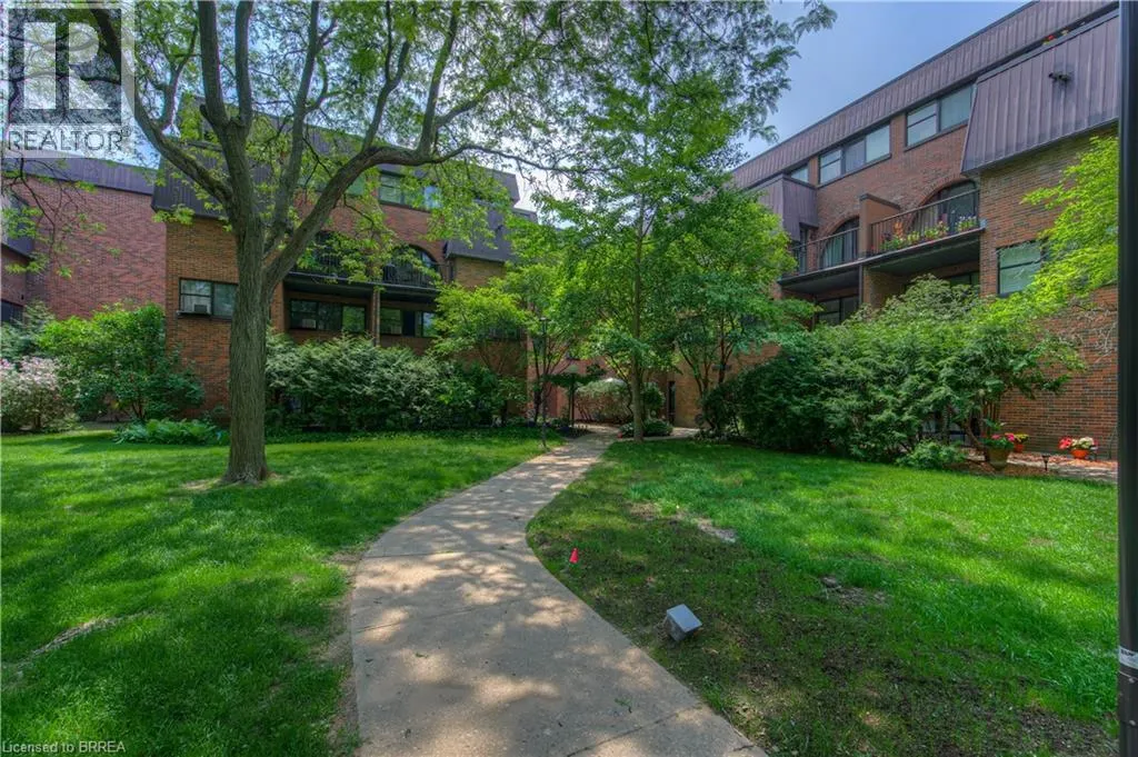 36 HAYHURST Road Unit# 315, #315
