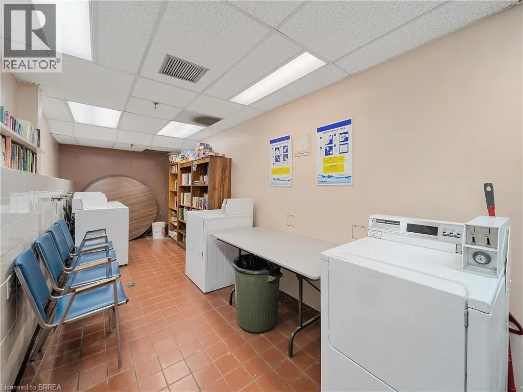 36 HAYHURST Road Unit# 315, #315