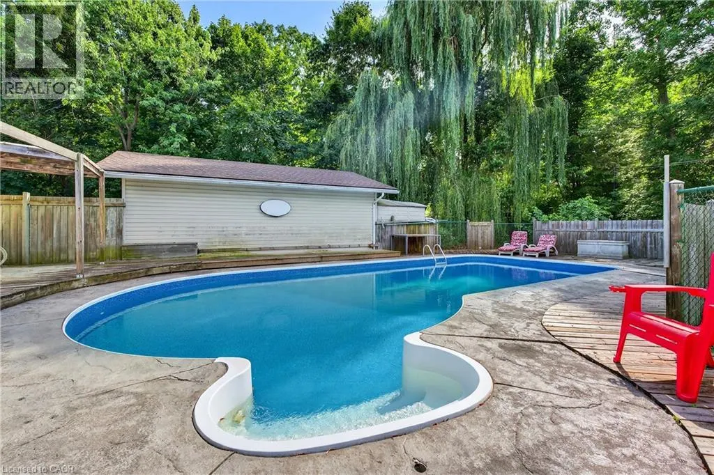 1671 THIRD STREET LOUTH