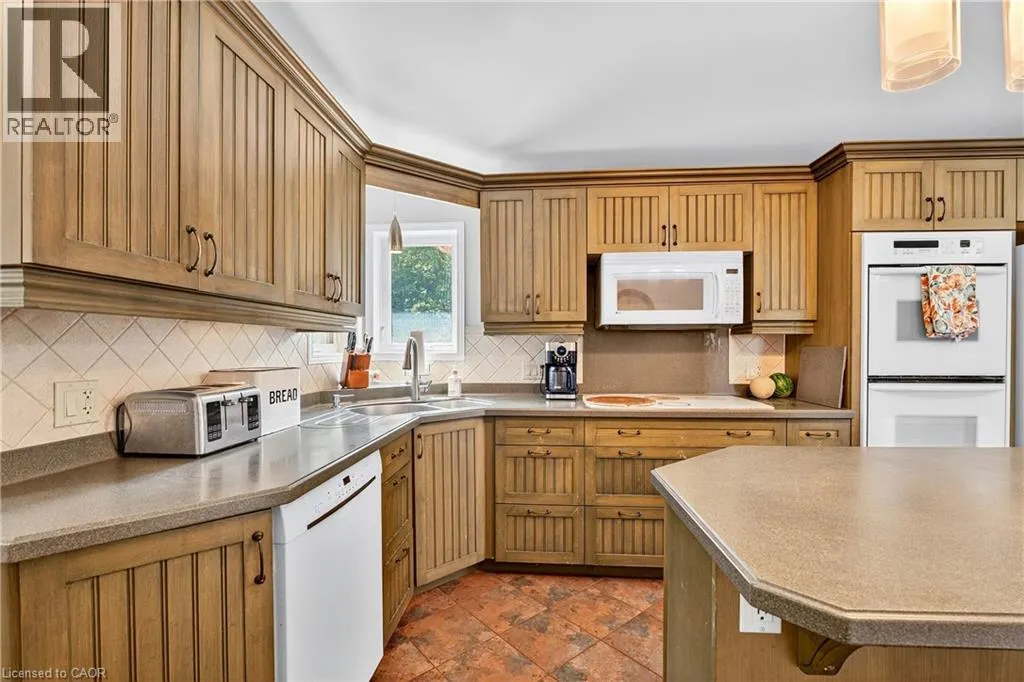 1671 THIRD STREET LOUTH