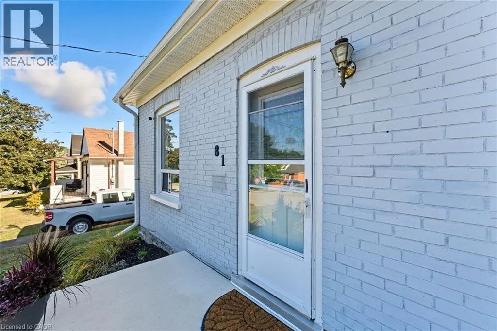 81 BEECH Avenue