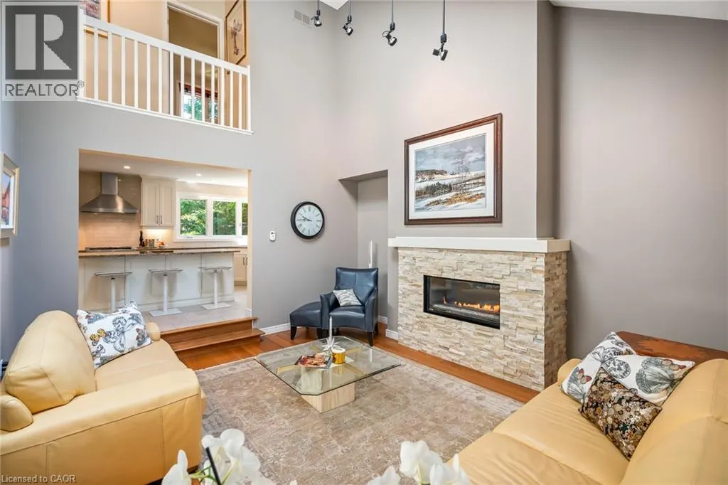 13 OAK Drive