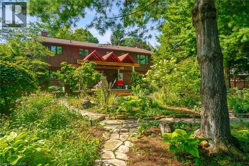 13 OAK Drive