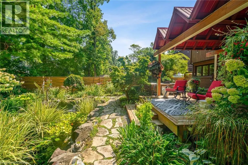 13 OAK Drive