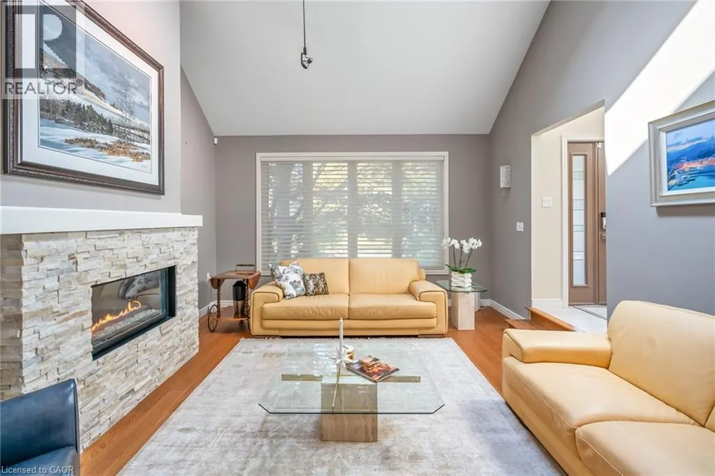 13 OAK Drive