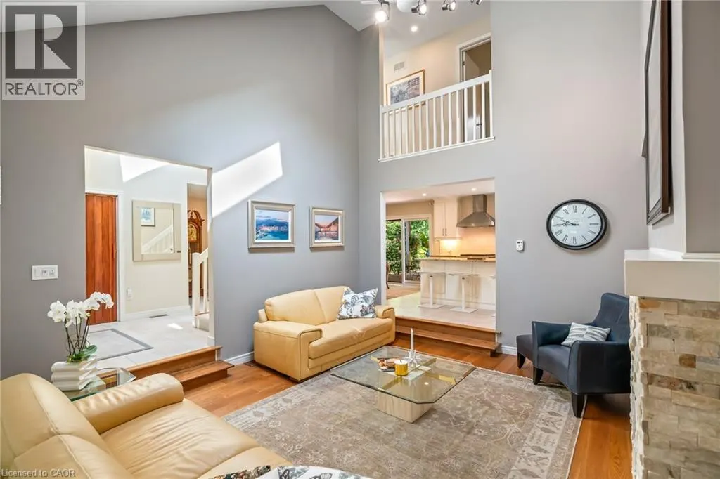 13 OAK Drive