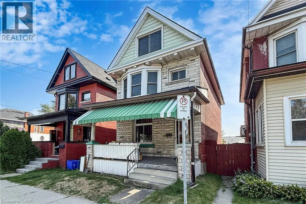 206 LOCKE Street N