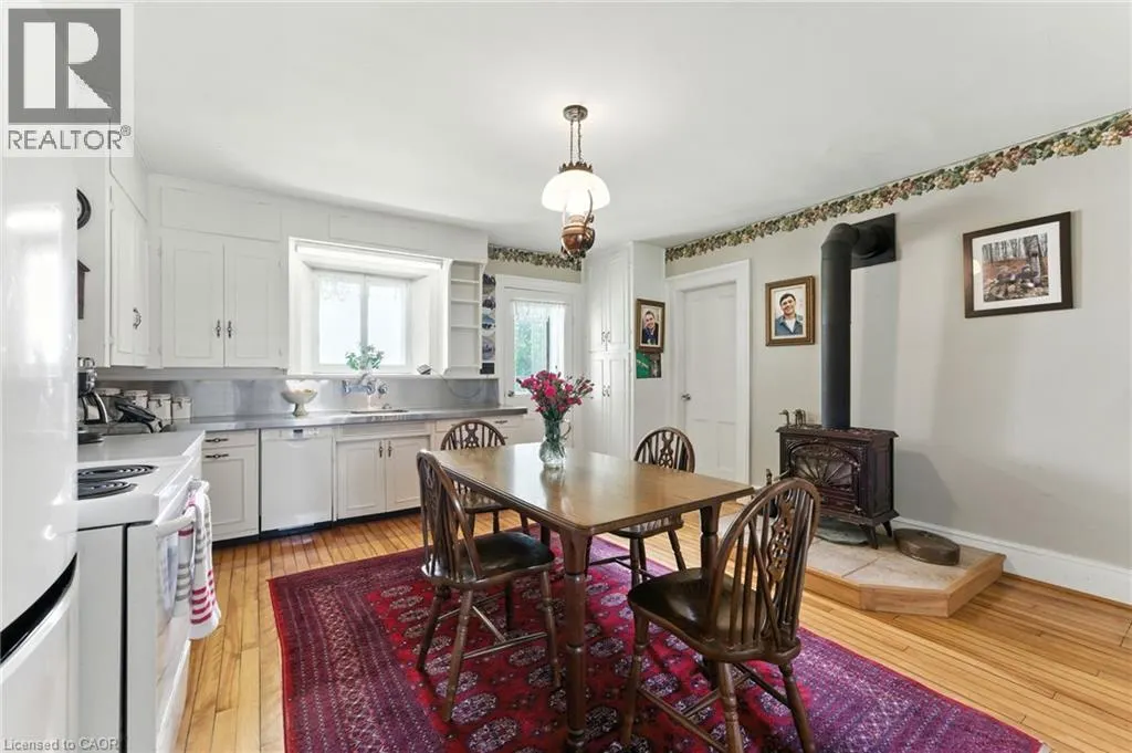 561 7TH CONCESSION Road E